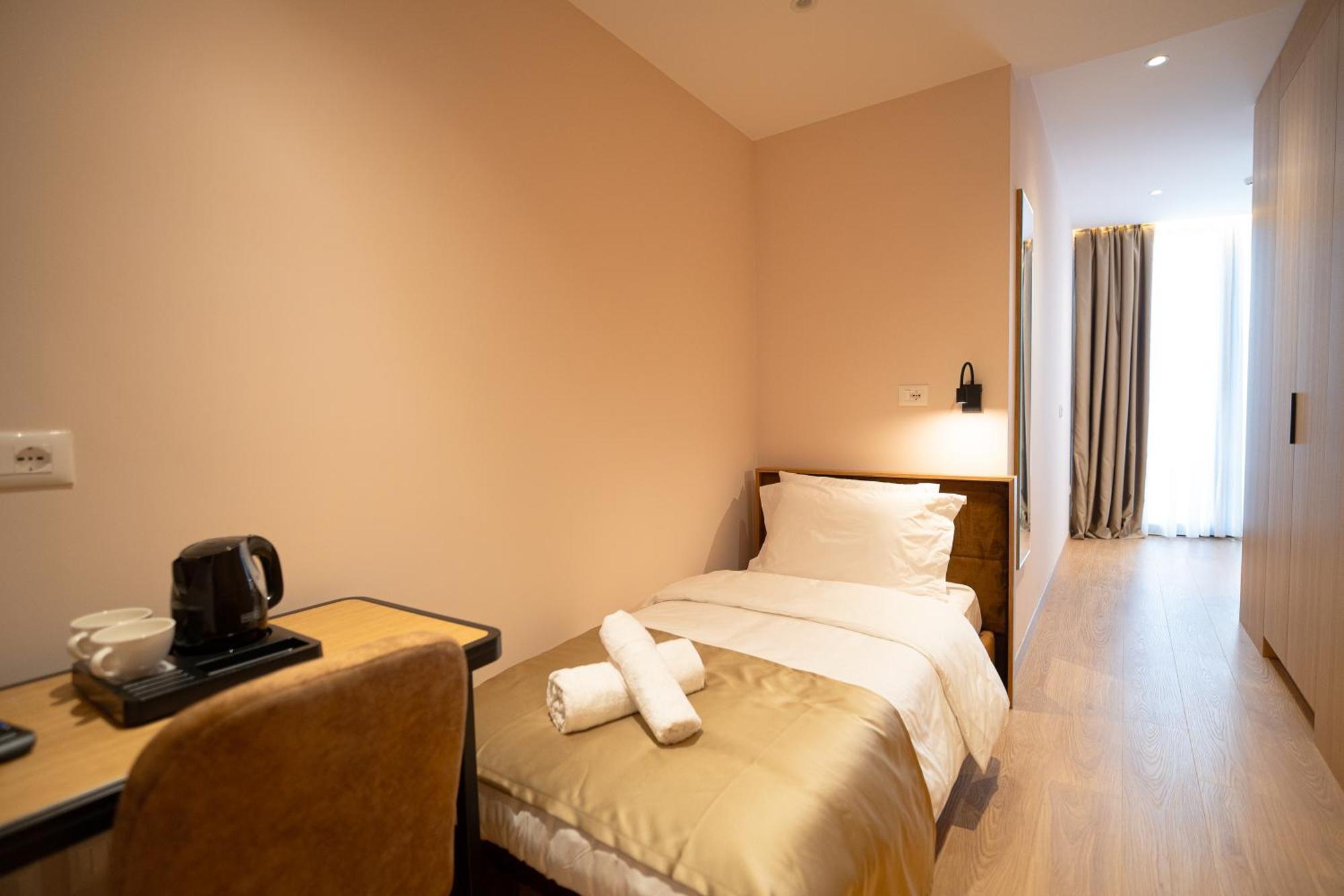 Hotel Boutique Jera Τίρανα Εξωτερικό φωτογραφία